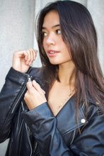 Load image into Gallery viewer, Boyfriend leather jacket, arm detail
